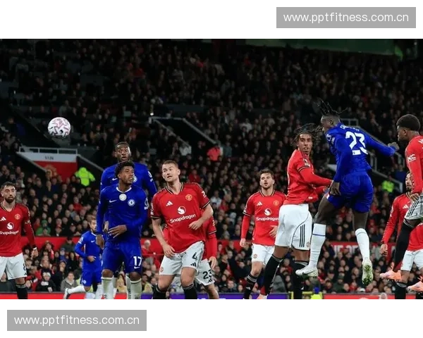 热刺与曼联巅峰较量谁能笑到最后豪门恩怨再掀英超风云 热刺与曼联巅峰较量谁能笑到最后豪门恩怨再掀英超风云